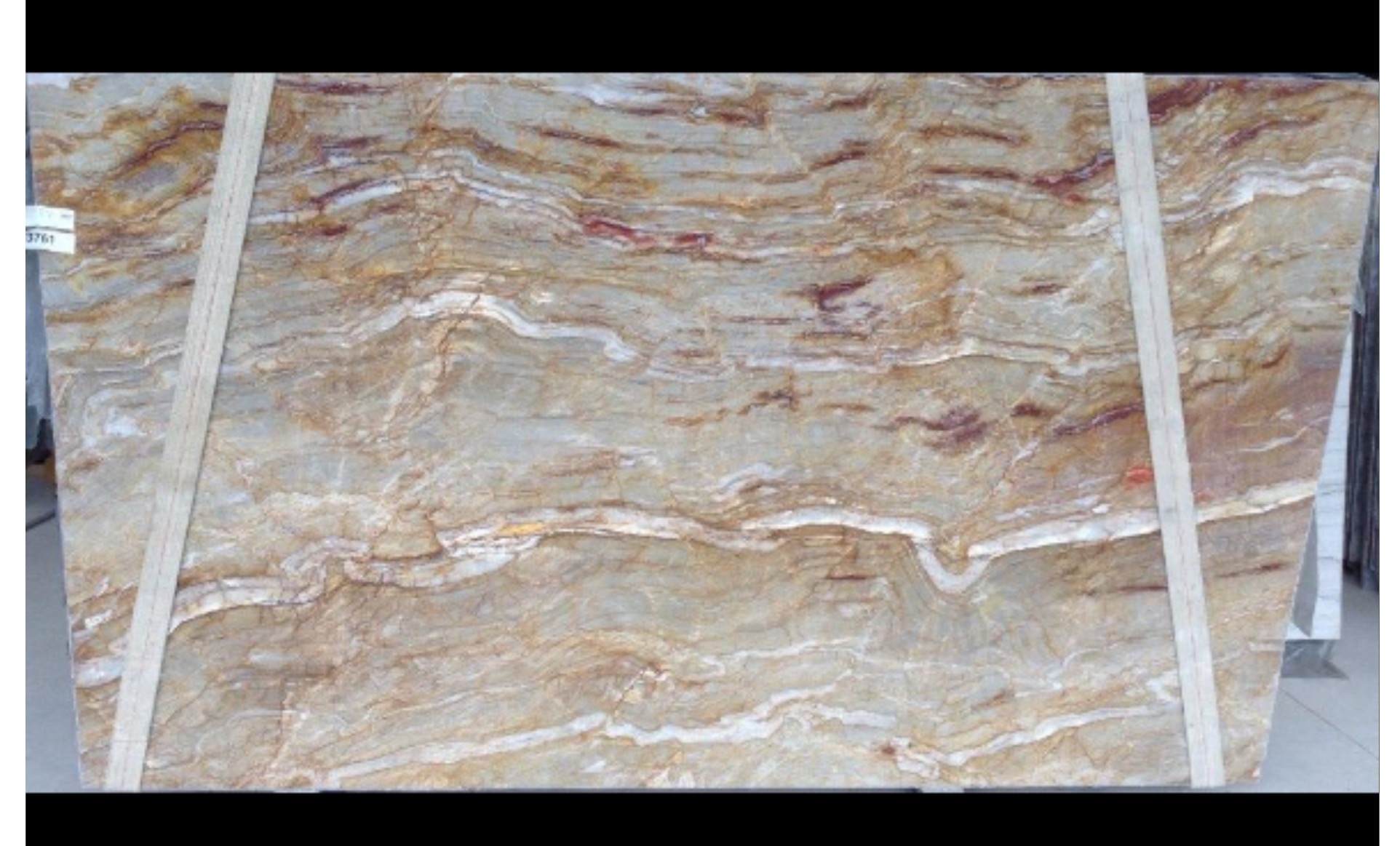 Man Made Quartz vs. Quartzite: Which Is The Right Countertop For You? -  Let's Get Stone'd