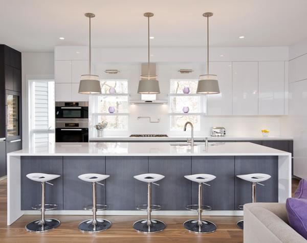 How To Create A Contemporary Look With White Countertops