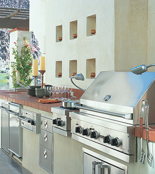 What you need to know before building an outdoor kitchen