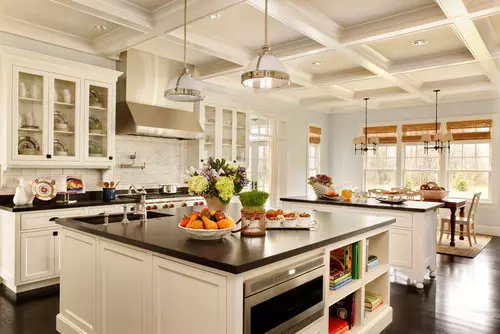 A Kitchen Peninsula - 5 Ways to Extend Your Countertops